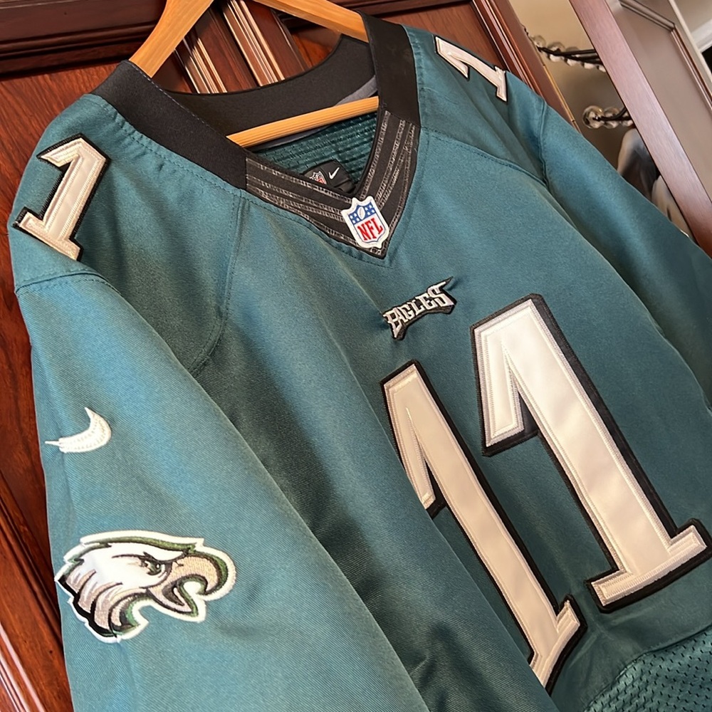 NFL Philadelphia Eagles Wentz #11 Green Classic Jersey! - Picture 5 of 9